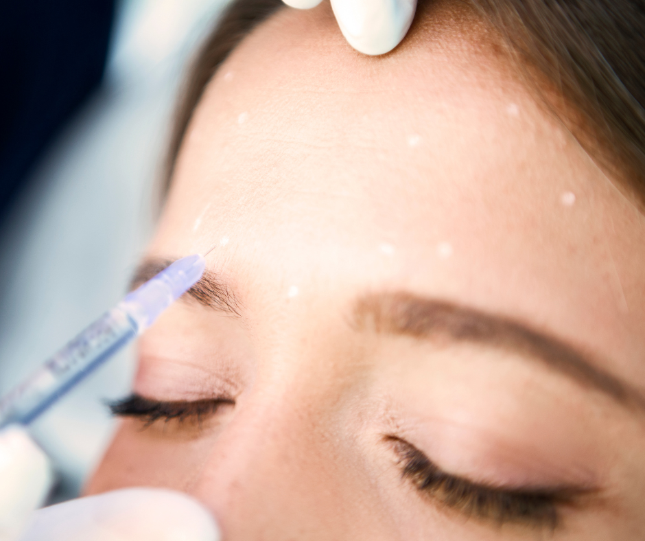 Xeomin vs Botox: Uncover the Superior Choice for Skin Rejuvenation at The Laser Lounge Spa Estero